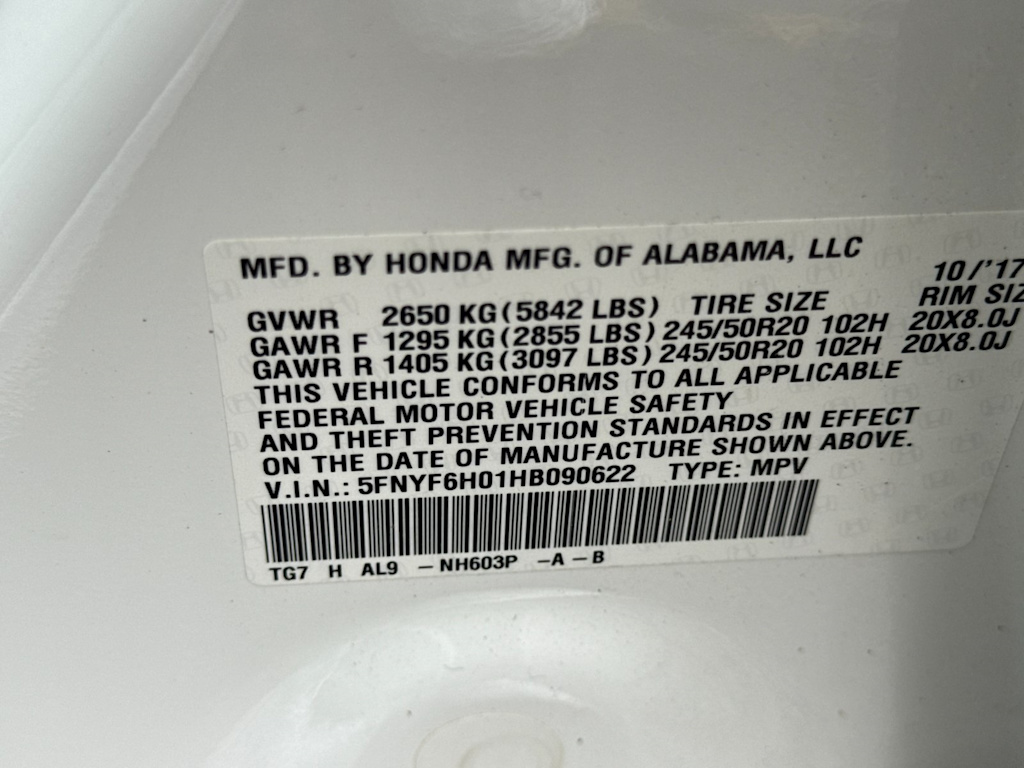 Thumbnail: 2017 Honda Pilot - 16