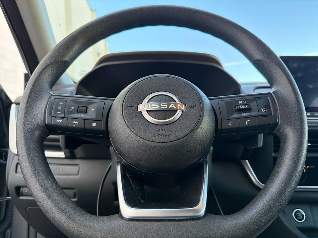 Thumbnail: 2023 Nissan Rogue - 27