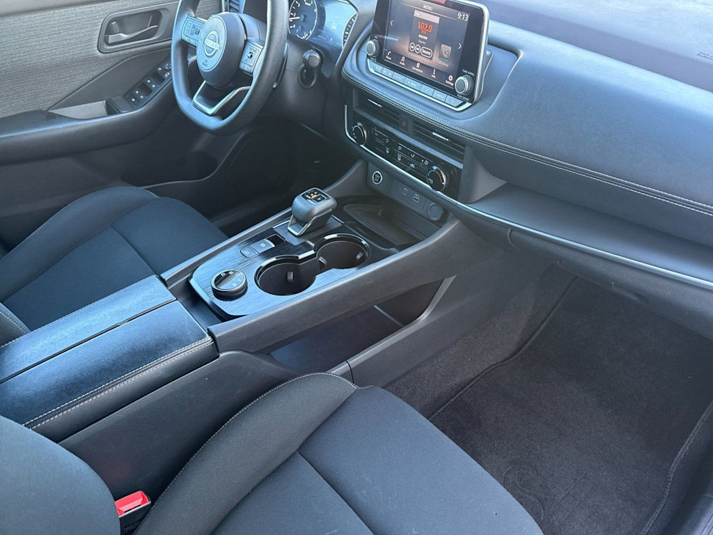 Thumbnail: 2023 Nissan Rogue - 13