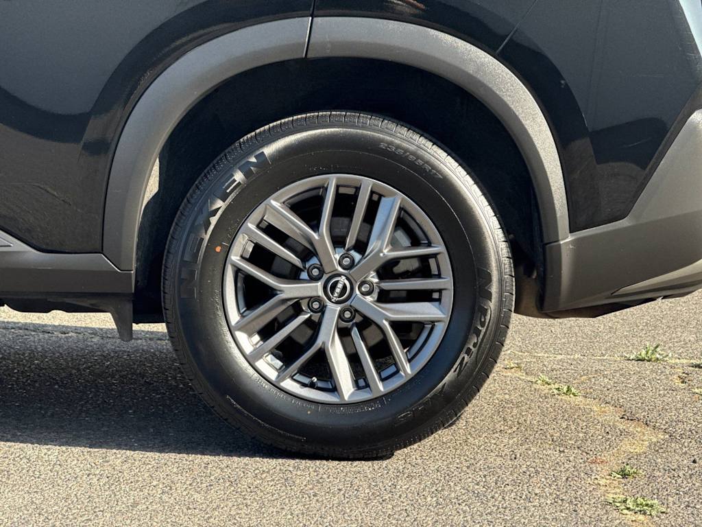 Thumbnail: 2023 Nissan Rogue - 8