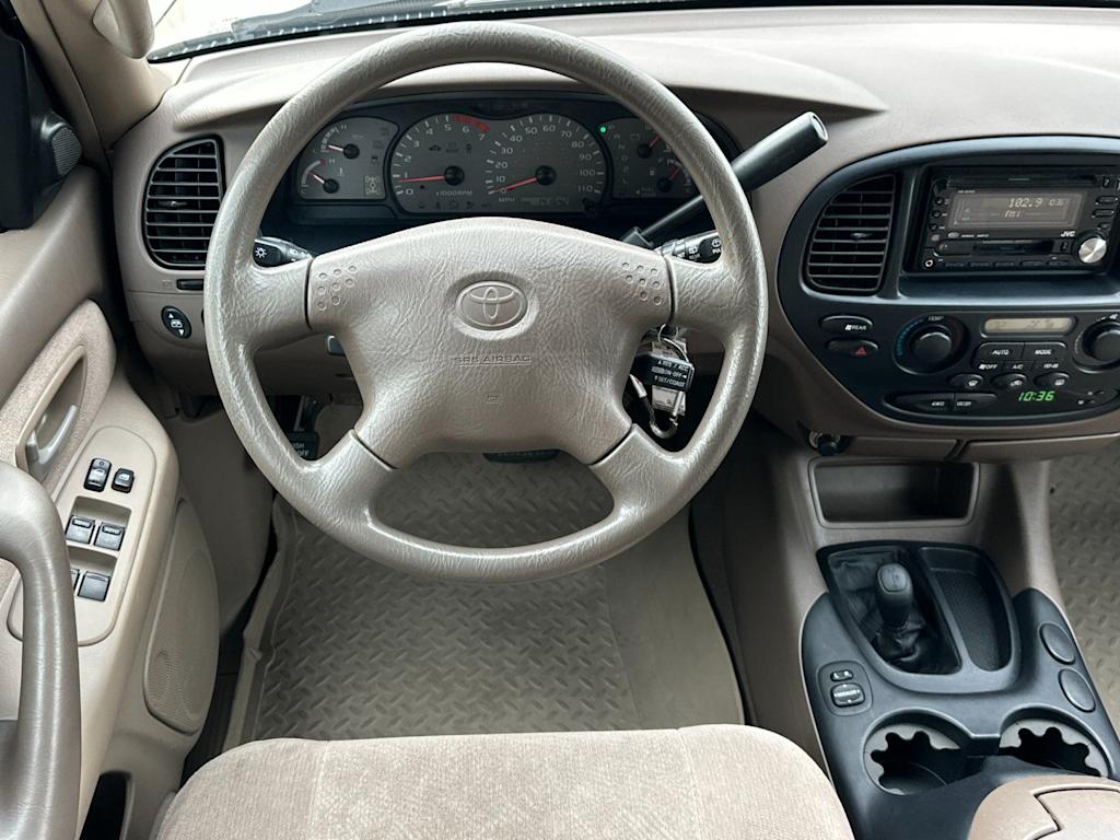 Thumbnail: 2002 Toyota Sequoia - 8