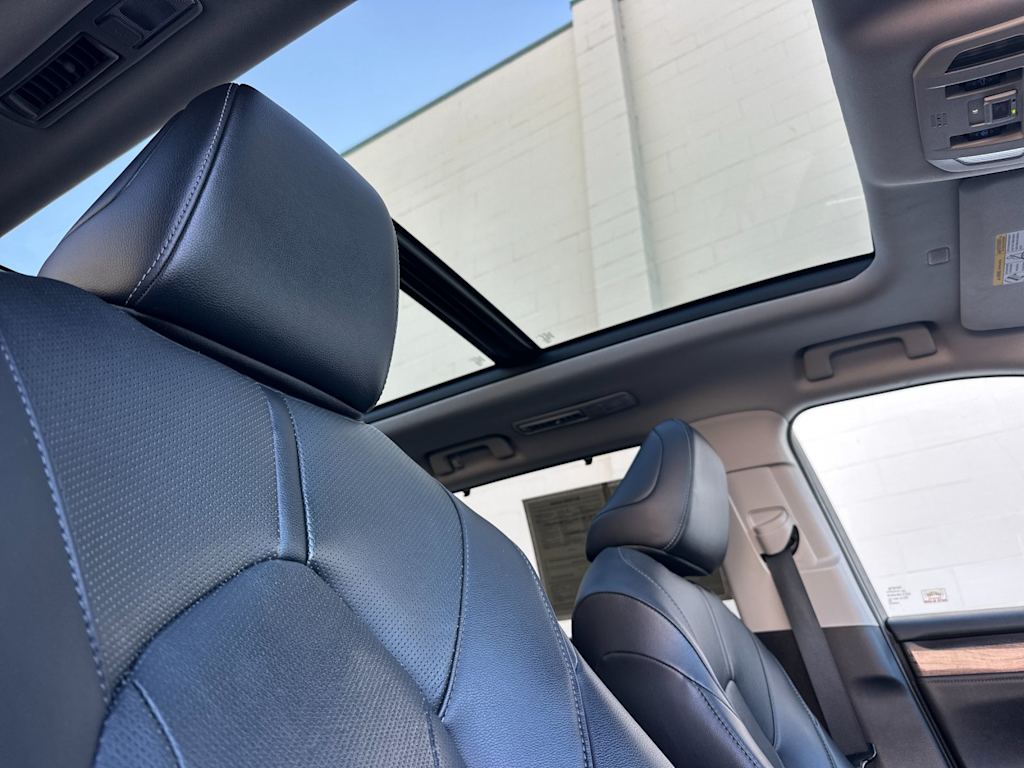 Thumbnail: 2020 Toyota Highlander - 23