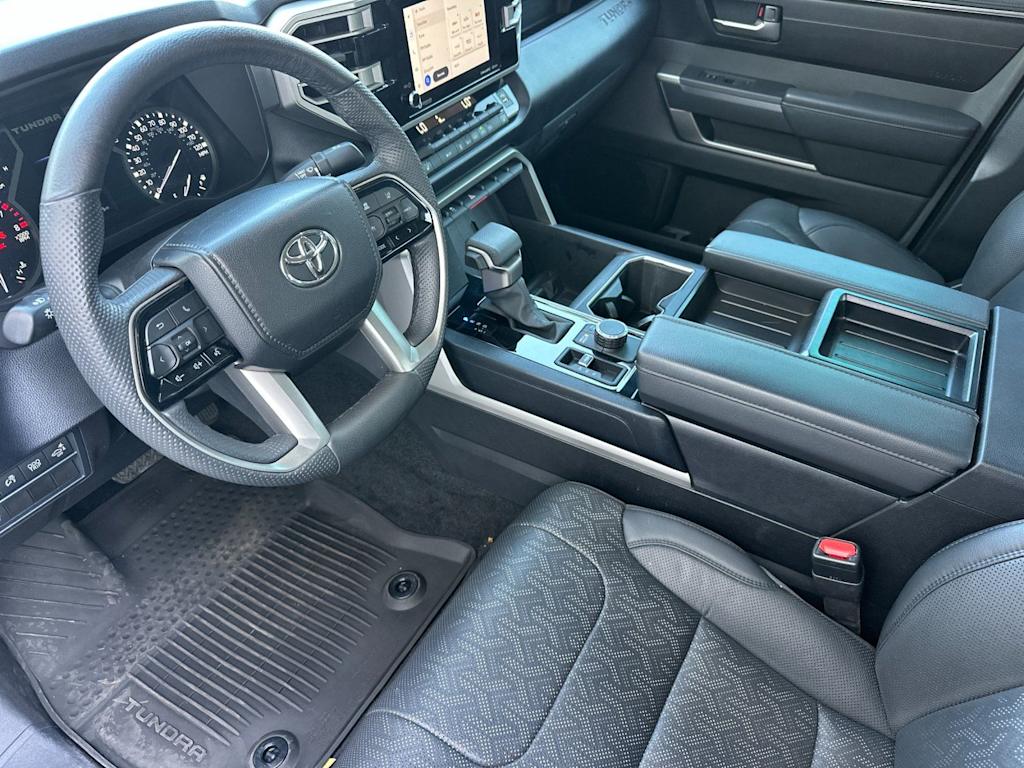 Thumbnail: 2024 Toyota Tundra - 8