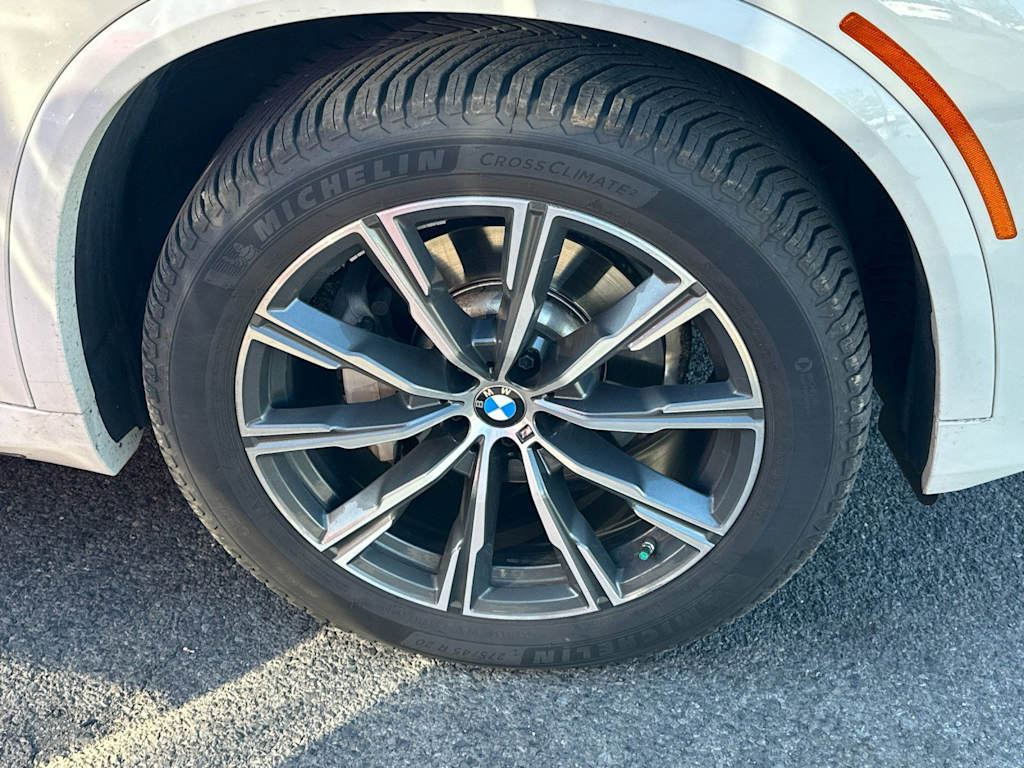 Thumbnail: 2021 BMW X5 - 5