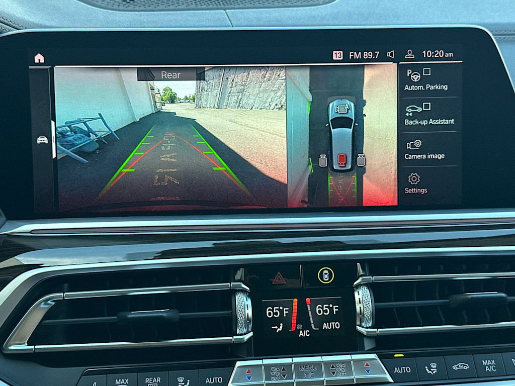 Thumbnail: 2019 BMW X7 - 25