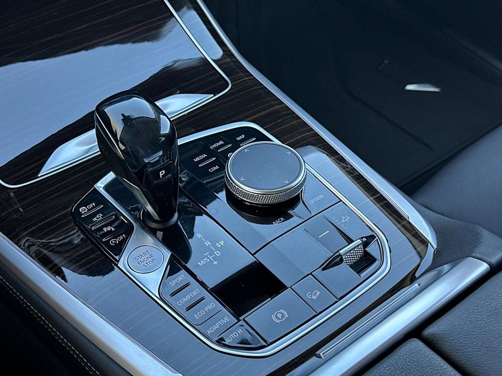 Thumbnail: 2019 BMW X7 - 14