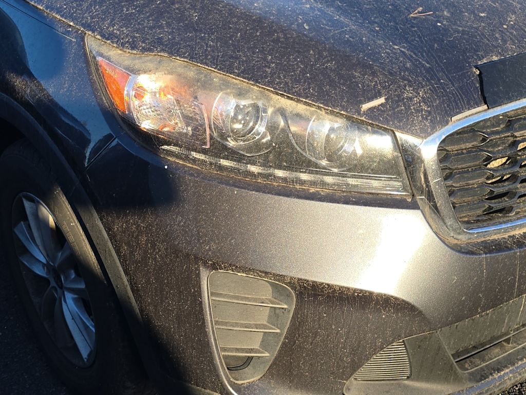 Thumbnail: 2019 Kia Sorento - 12