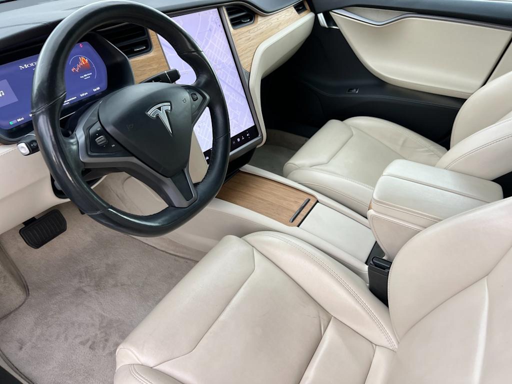 Thumbnail: 2019 Tesla Model S - 8