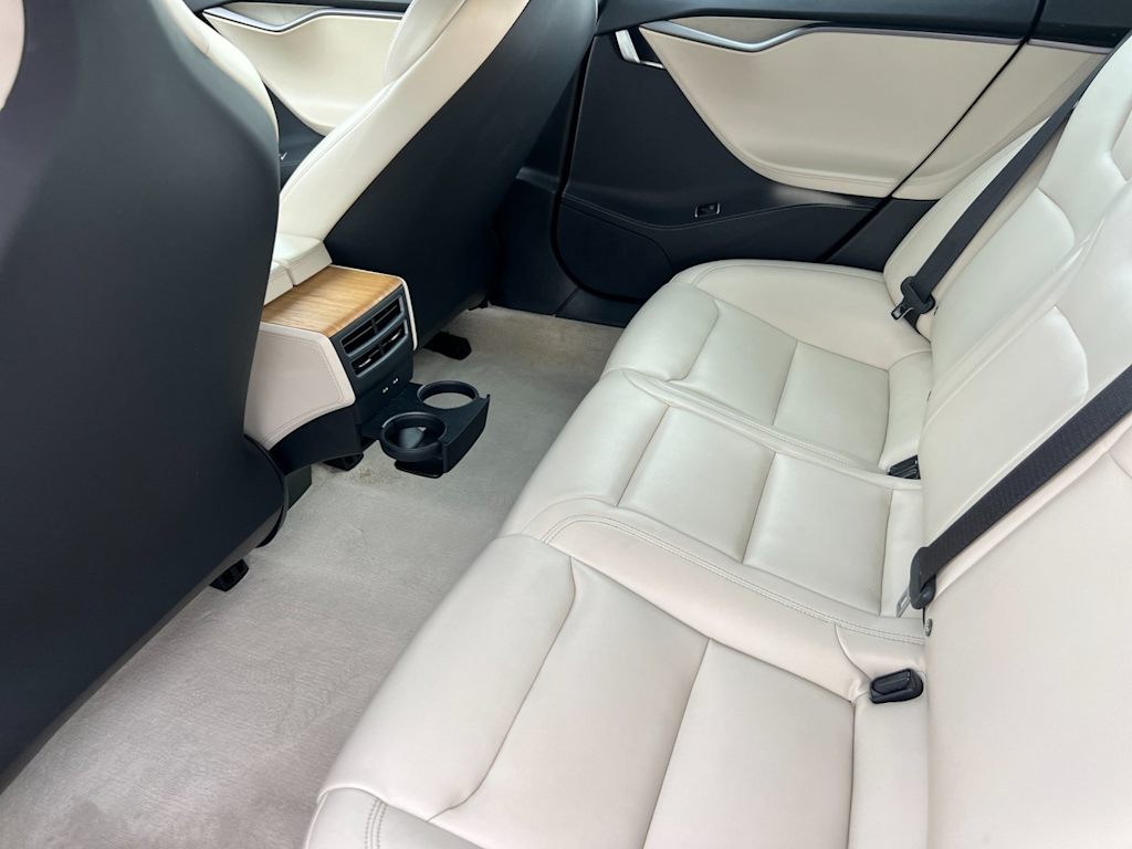 Thumbnail: 2019 Tesla Model S - 9