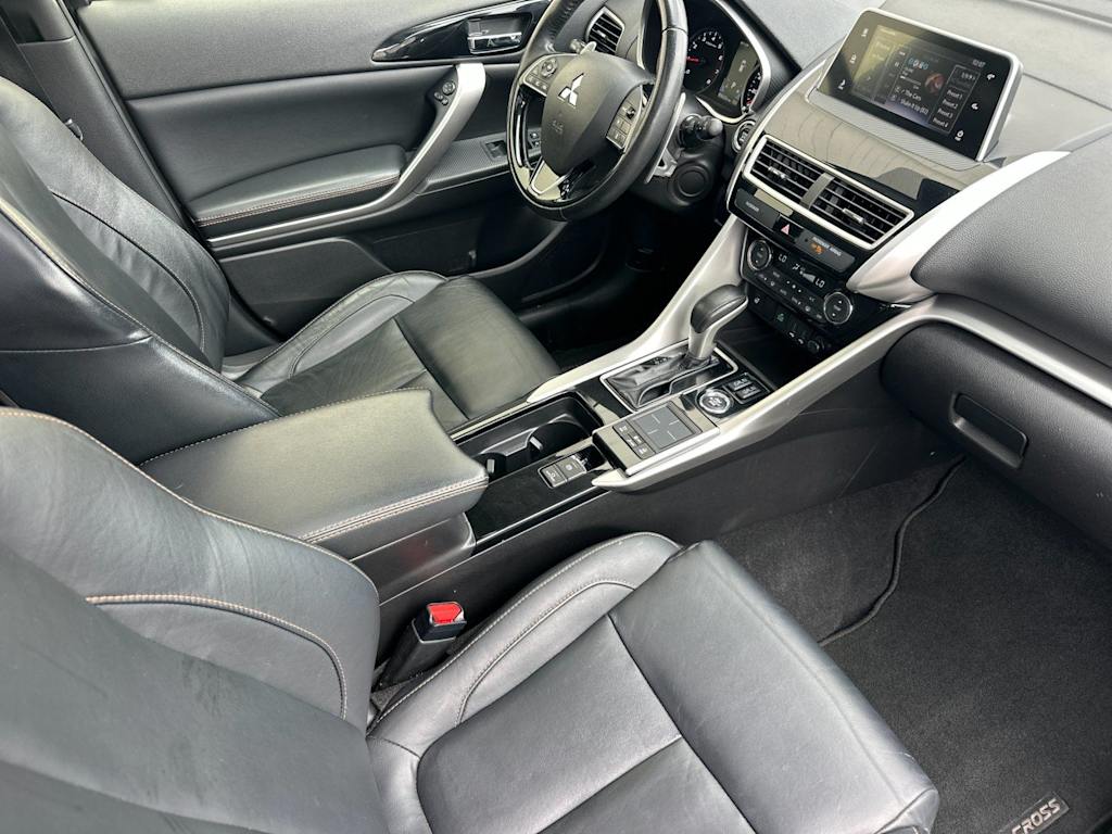 Thumbnail: 2019 Mitsubishi Eclipse Cross - 10