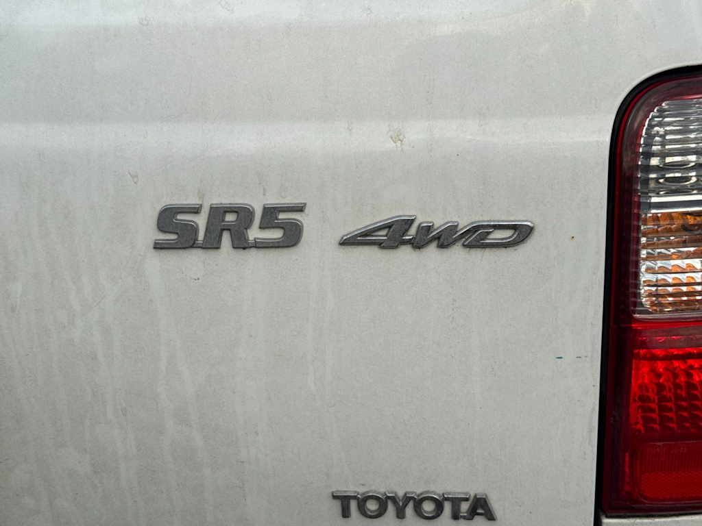 Thumbnail: 2001 Toyota 4Runner - 5