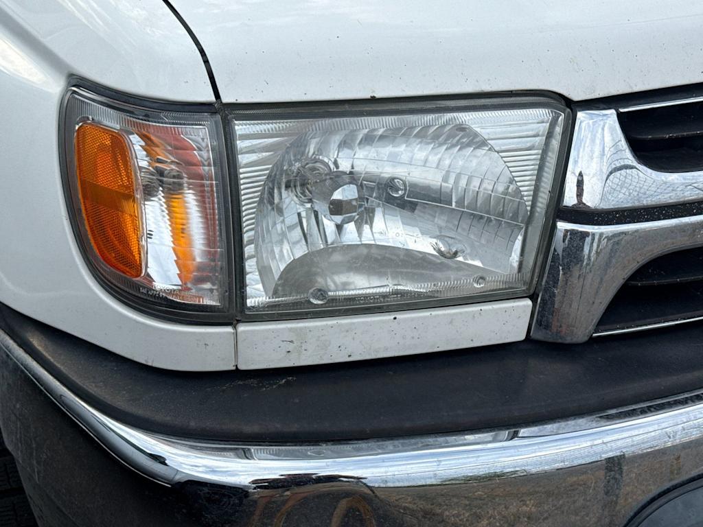 Thumbnail: 2001 Toyota 4Runner - 11