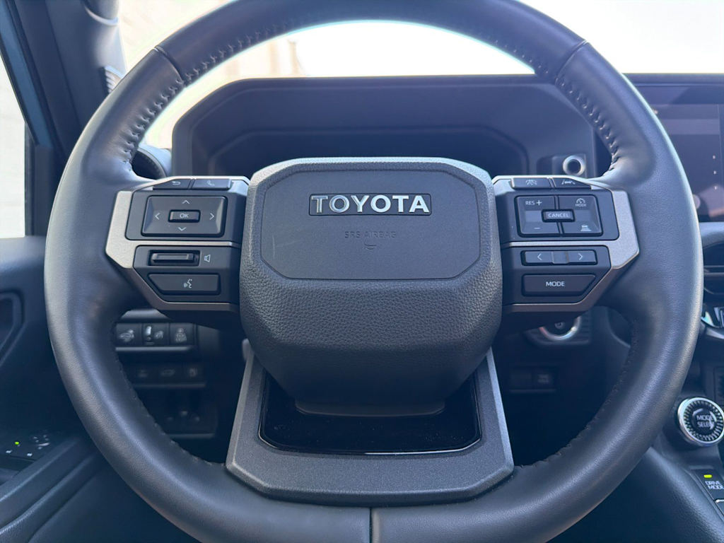 Thumbnail: 2025 Toyota Land Cruiser - 13