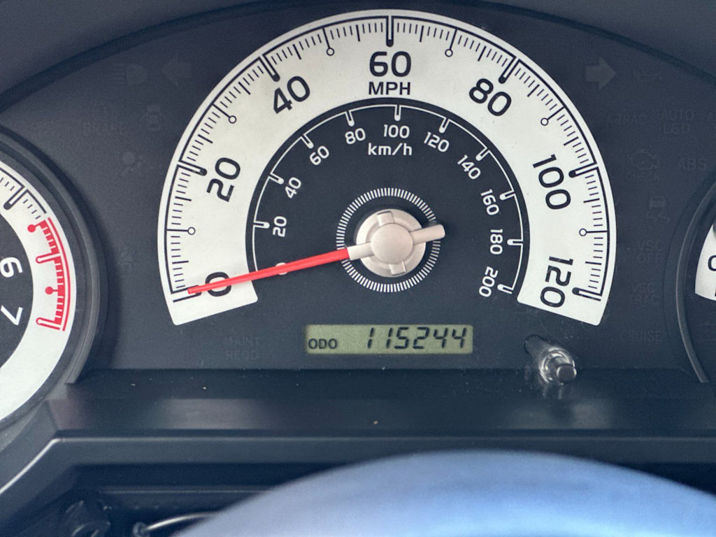 Thumbnail: 2007 Toyota FJ Cruiser - 26