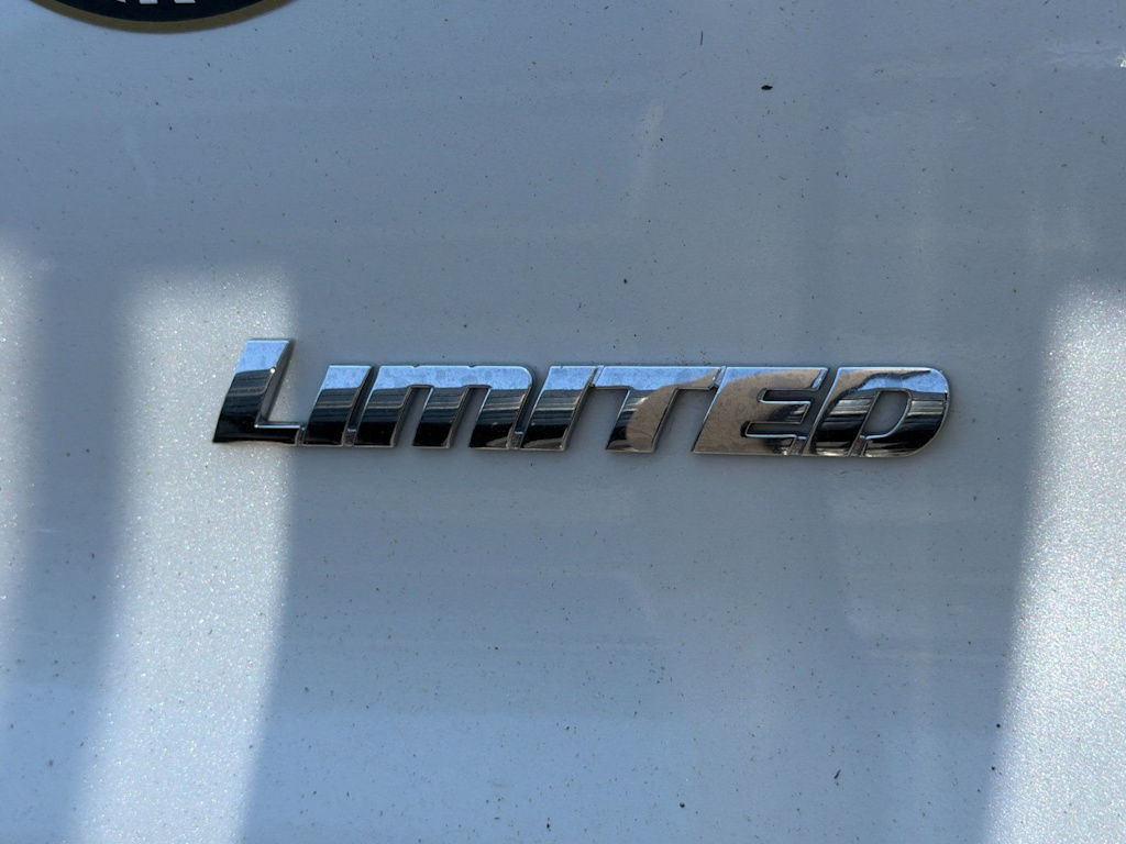 Thumbnail: 2023 Toyota 4Runner - 4