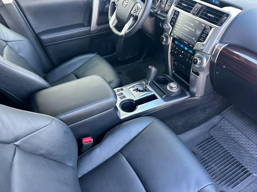 Thumbnail: 2023 Toyota 4Runner - 9