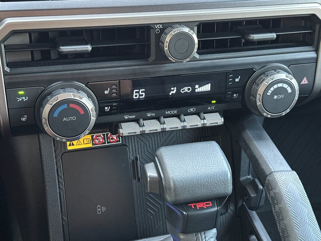 Thumbnail: 2025 Toyota 4Runner - 26