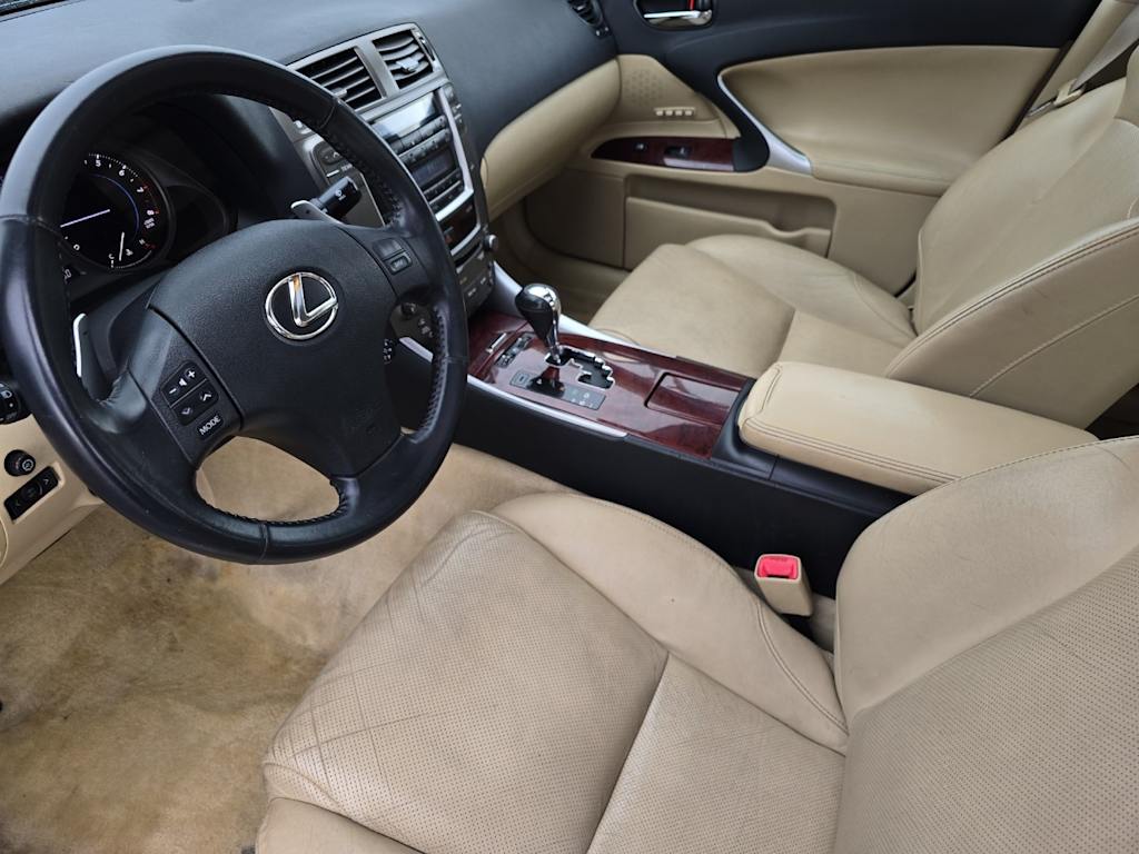 Thumbnail: 2006 Lexus IS - 8