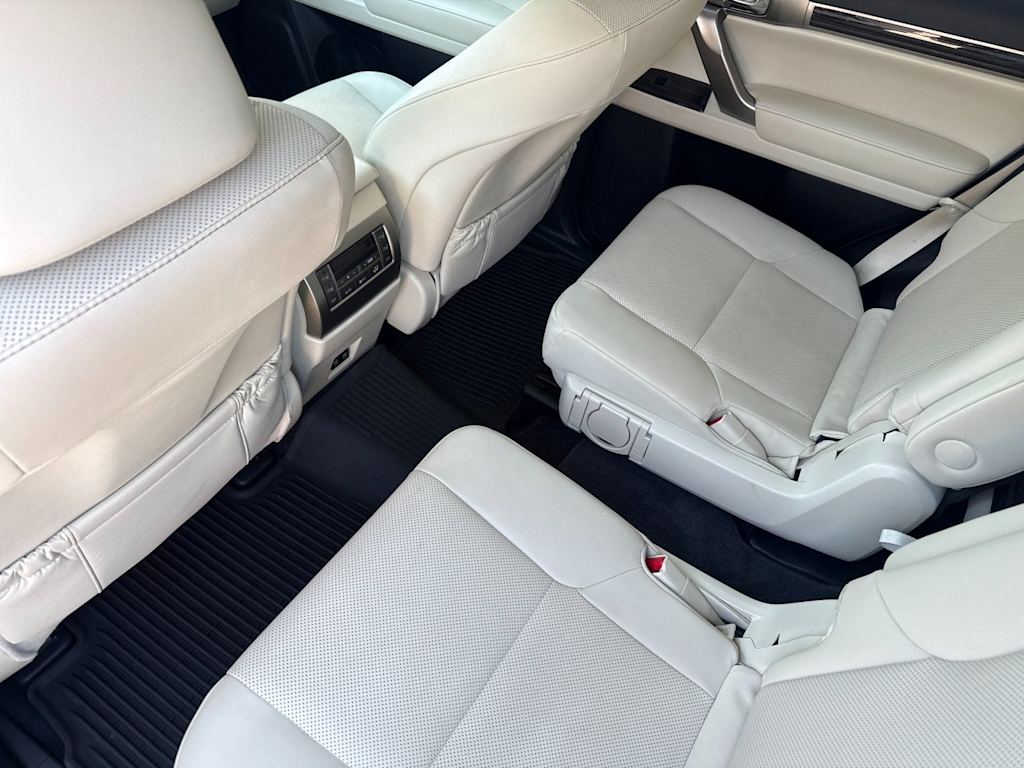 Thumbnail: 2021 Lexus GX - 11