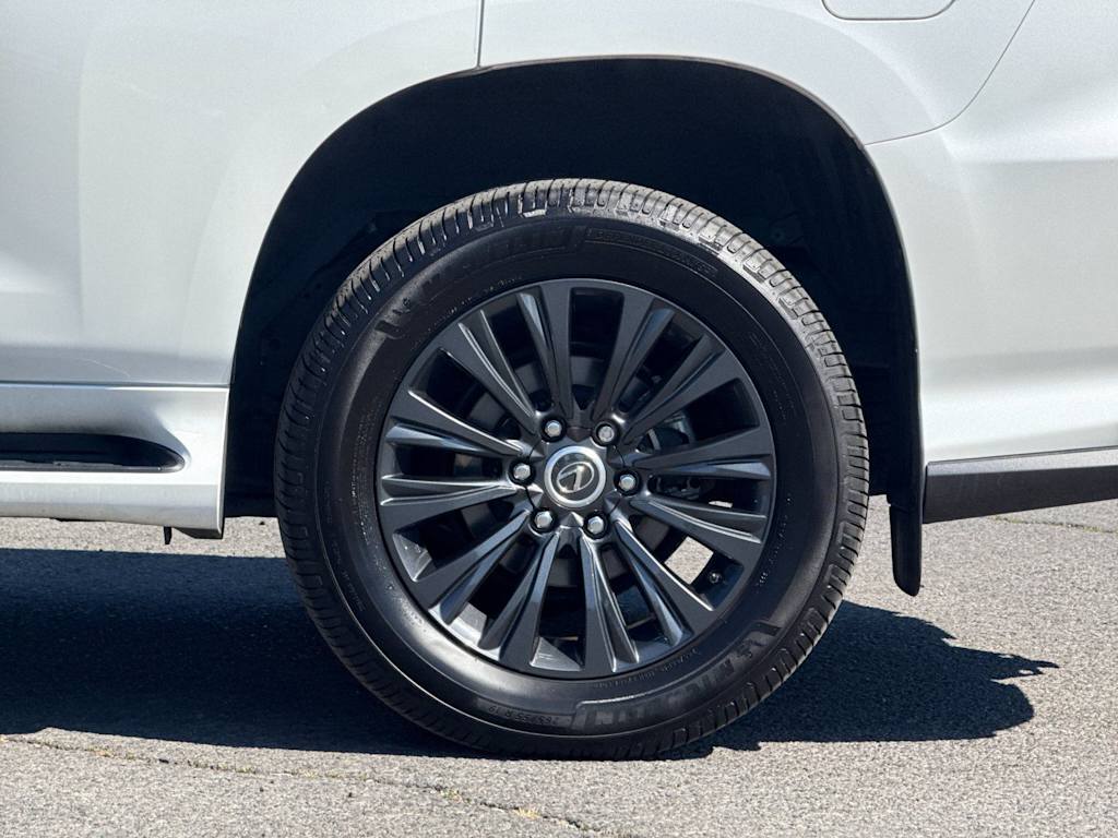 Thumbnail: 2021 Lexus GX - 8