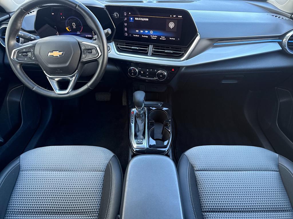 Thumbnail: 2024 Chevrolet Trax - 2