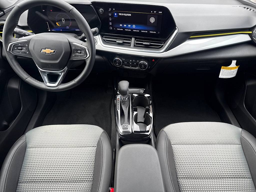 Thumbnail: 2026 Chevrolet Trax - 2