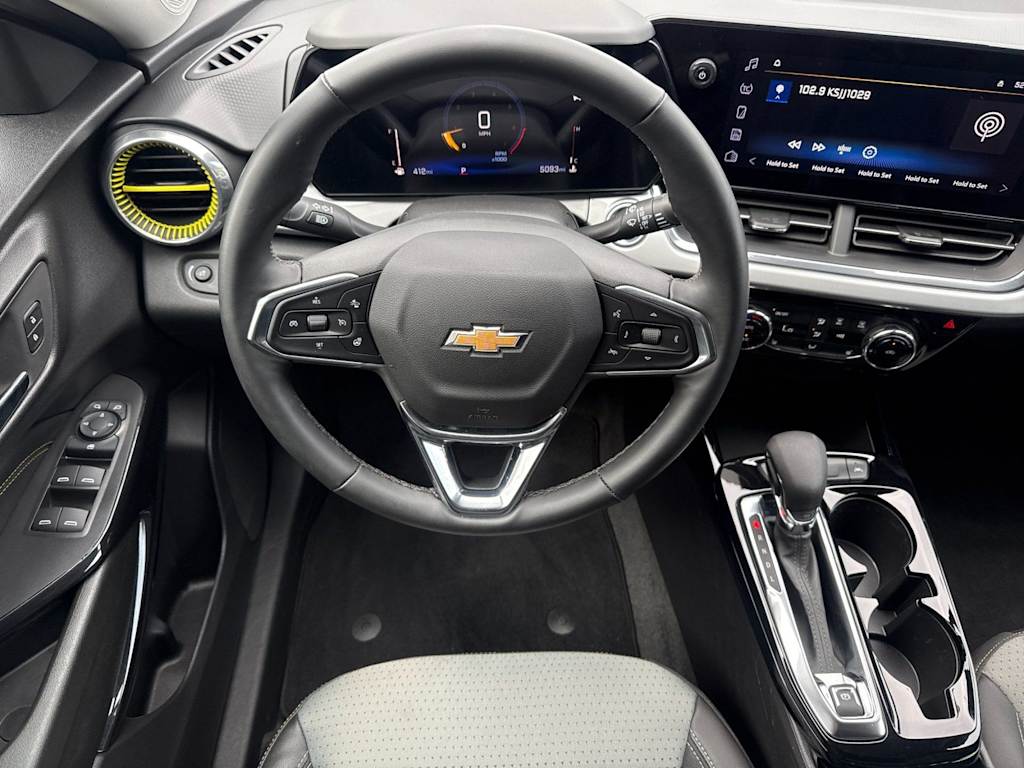 Thumbnail: 2026 Chevrolet Trax - 12