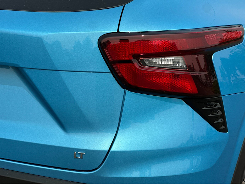 Thumbnail: 2026 Chevrolet Trax - 28