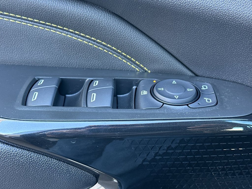 2025 Chevrolet Trax LT 22