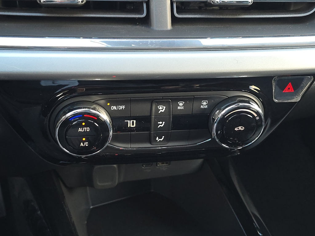 Thumbnail: 2026 Chevrolet Trax - 24