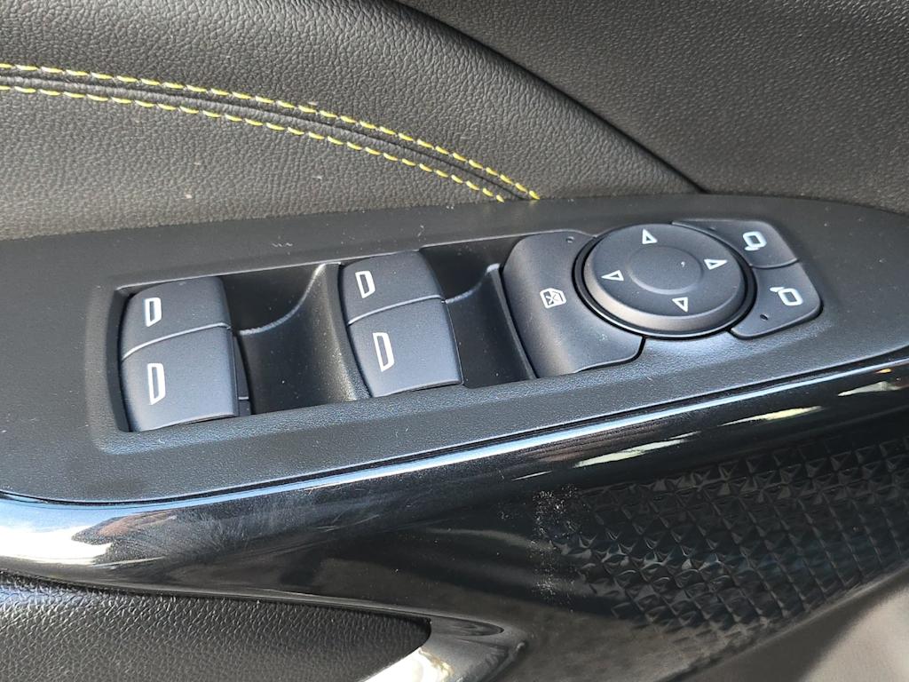 Thumbnail: 2026 Chevrolet Trax - 22