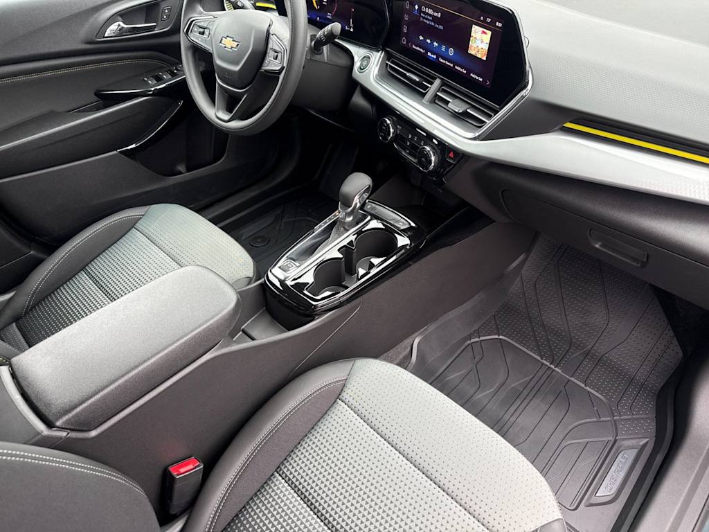 Thumbnail: 2026 Chevrolet Trax - 13