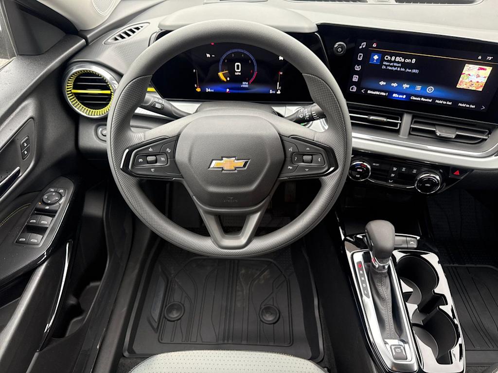 Thumbnail: 2026 Chevrolet Trax - 12