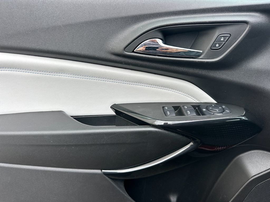 Thumbnail: 2025 Chevrolet Trax - 20