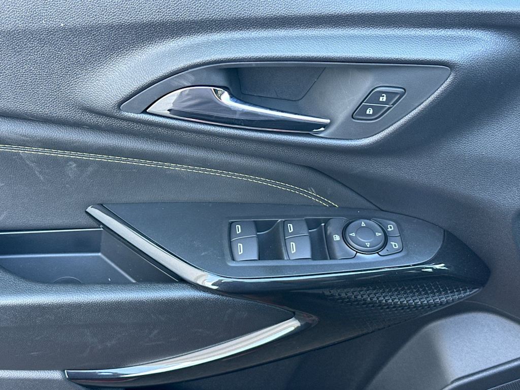 Thumbnail: 2026 Chevrolet Trax - 22