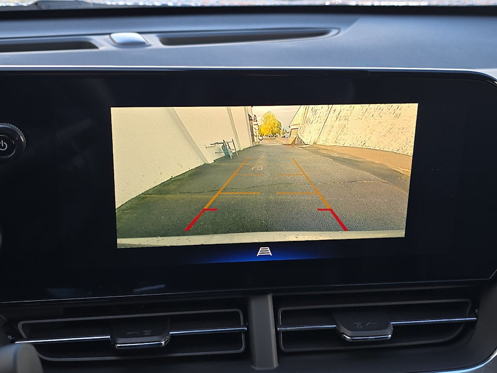 Thumbnail: 2026 Chevrolet Trax - 24