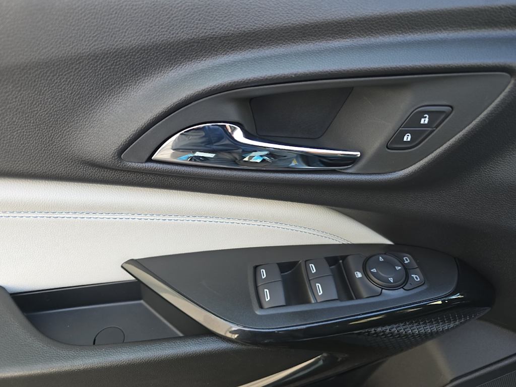 Thumbnail: 2026 Chevrolet Trax - 22