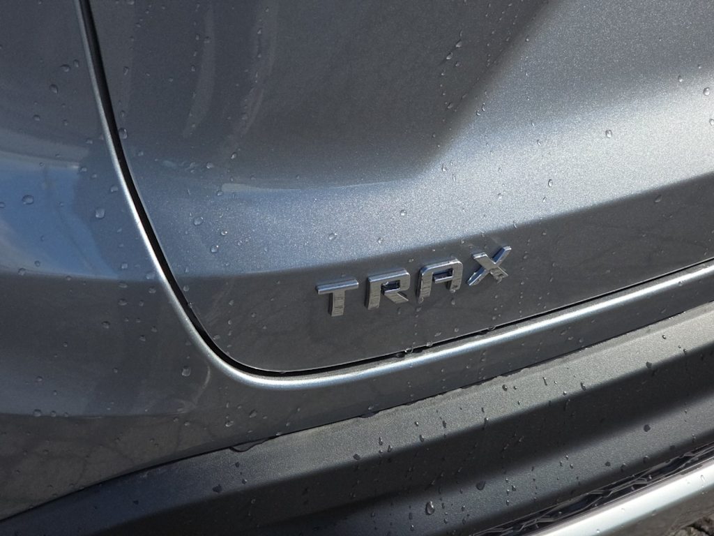 Thumbnail: 2026 Chevrolet Trax - 7