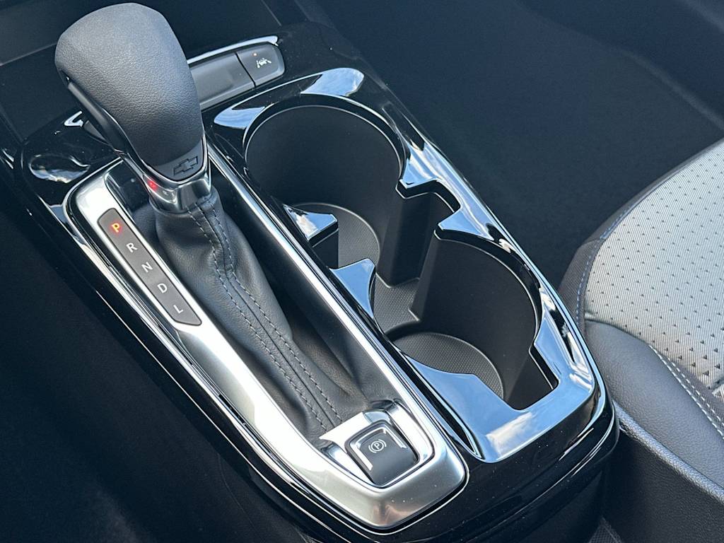 Thumbnail: 2026 Chevrolet Trax - 14
