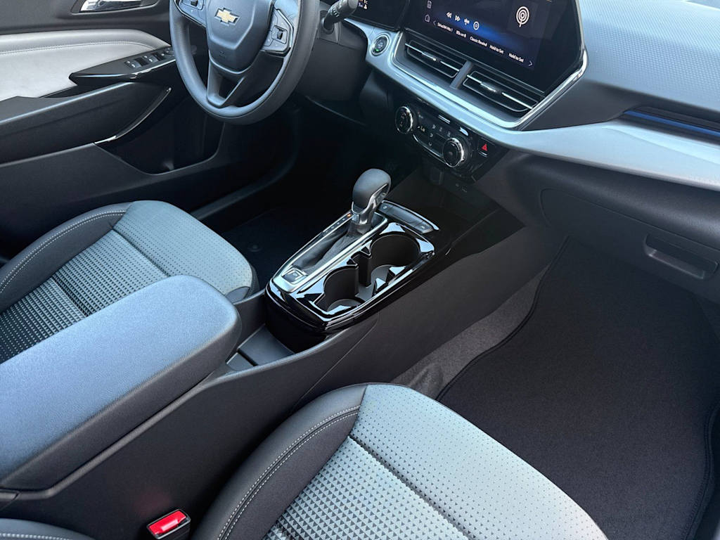 Thumbnail: 2026 Chevrolet Trax - 13