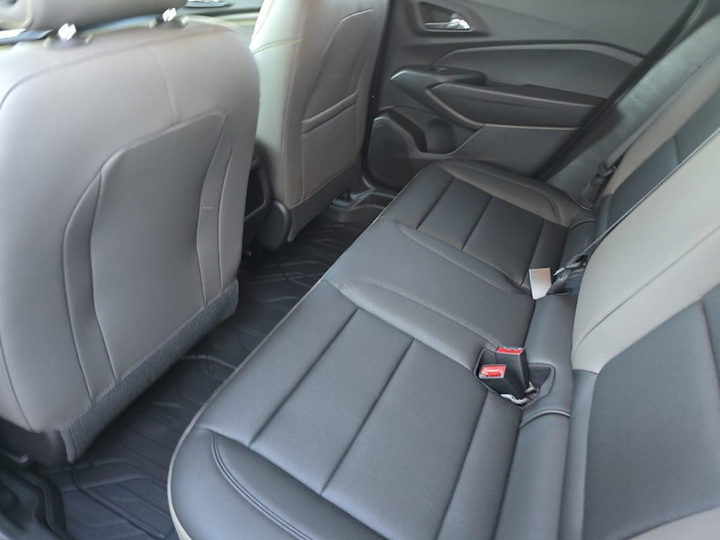 Thumbnail: 2025 Chevrolet Trax - 11