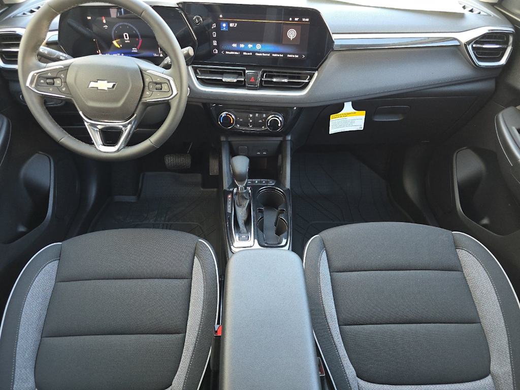 Thumbnail: 2026 Chevrolet TrailBlazer - 2