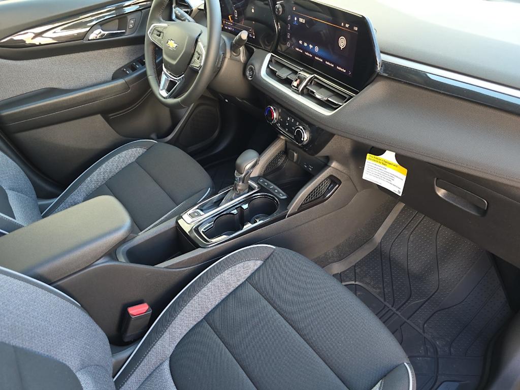 Thumbnail: 2026 Chevrolet TrailBlazer - 11