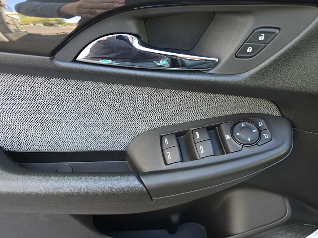 Thumbnail: 2026 Chevrolet TrailBlazer - 19