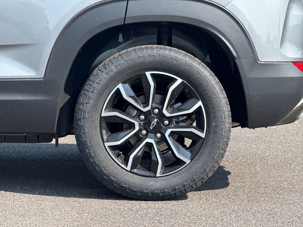 Thumbnail: 2026 Chevrolet TrailBlazer - 8
