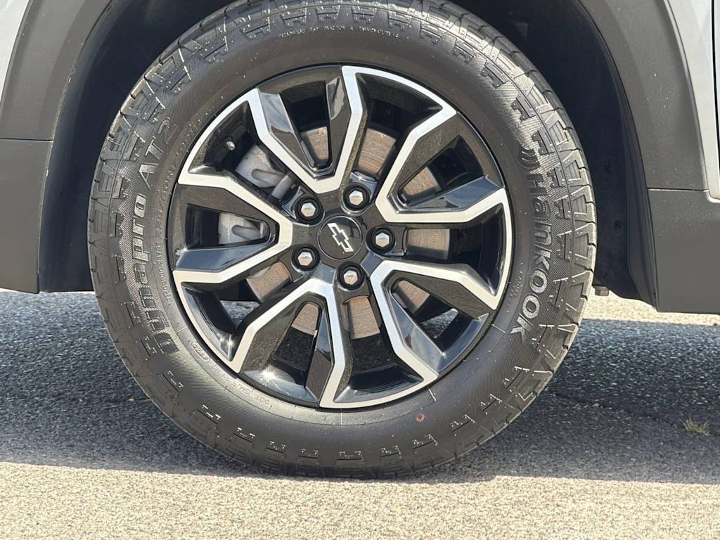 Thumbnail: 2025 Chevrolet TrailBlazer - 8
