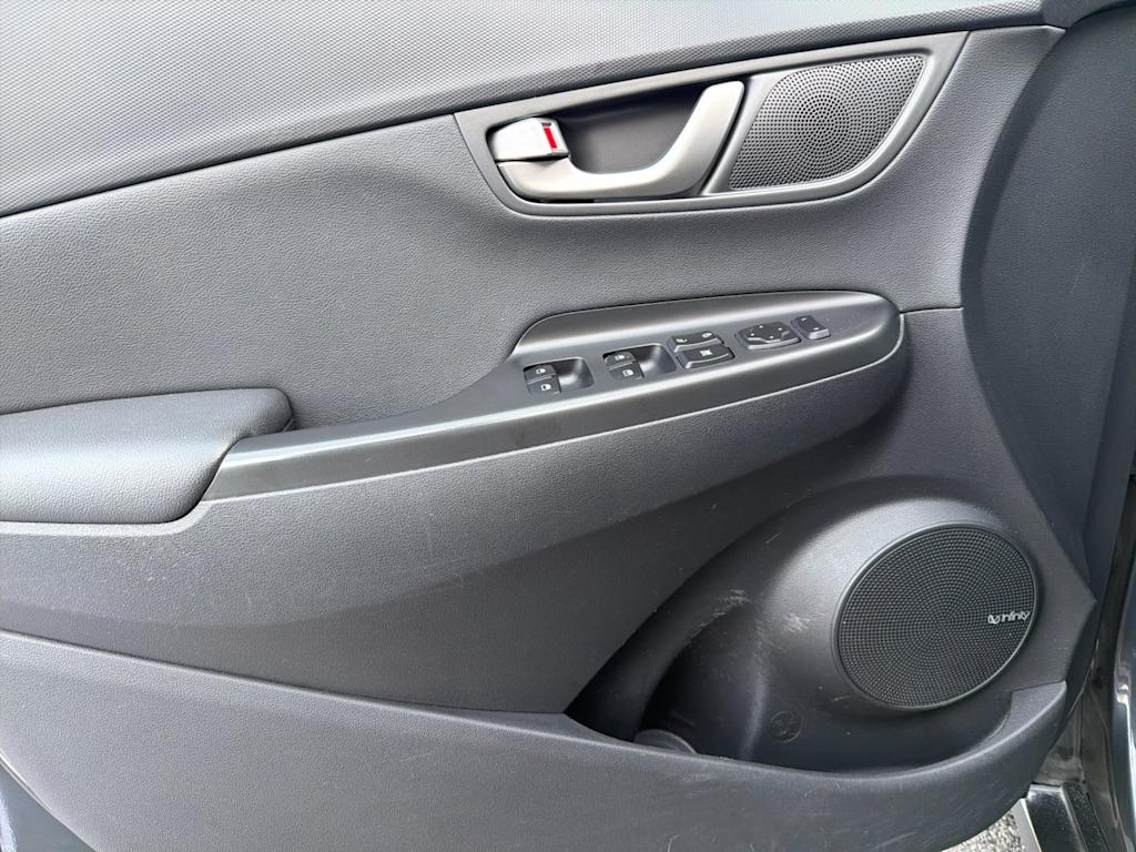 Thumbnail: 2020 Hyundai Kona - 20