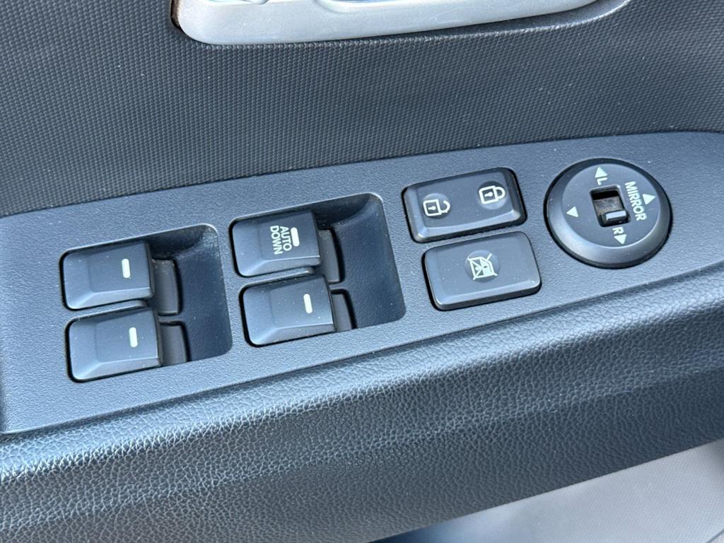 Thumbnail: 2016 Kia Sportage - 23