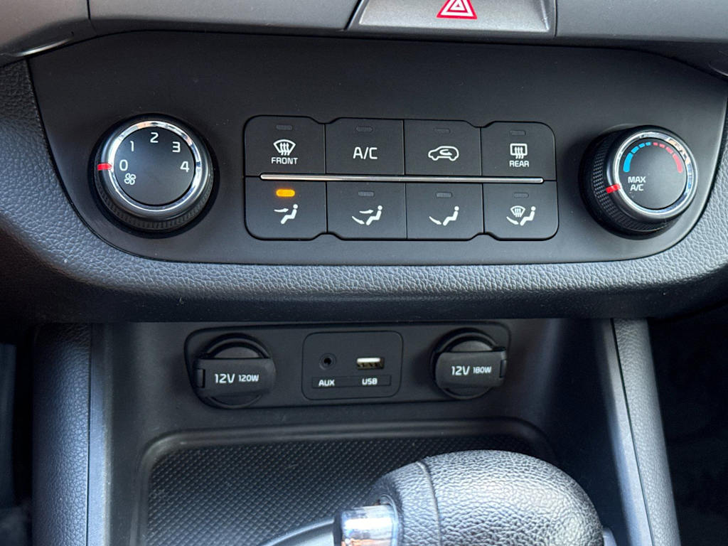Thumbnail: 2016 Kia Sportage - 24