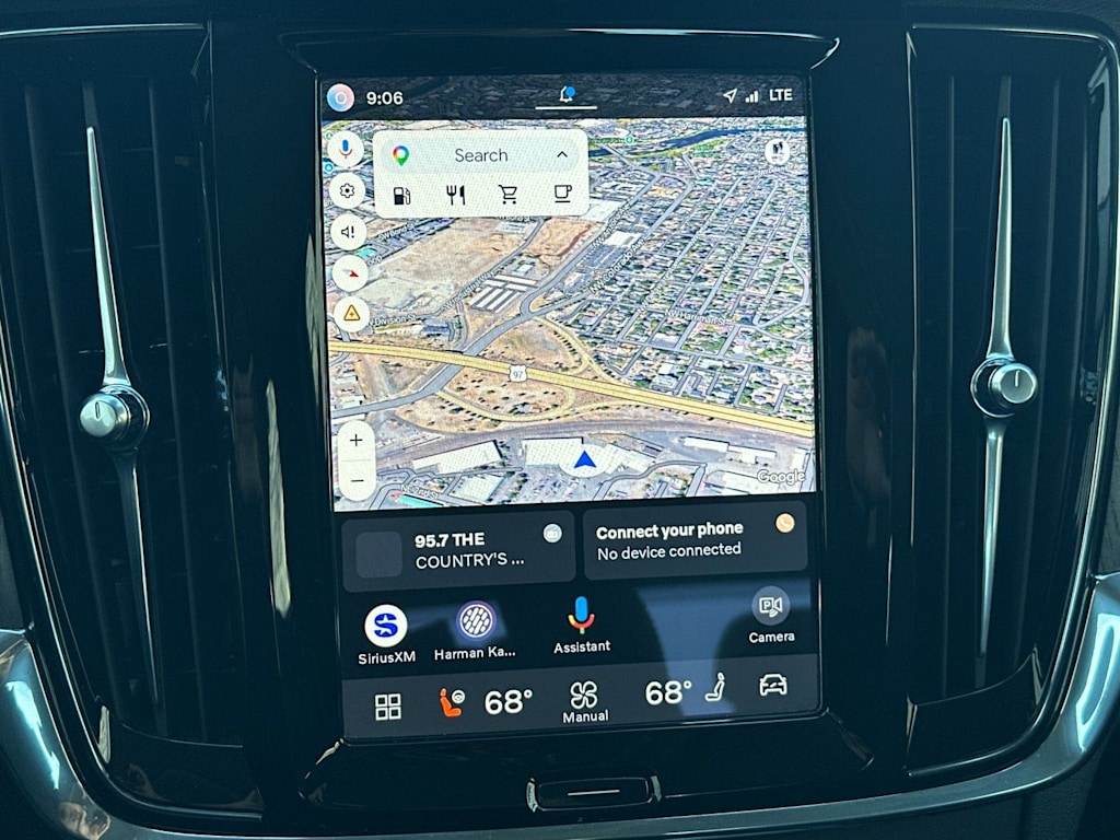 Thumbnail: 2023 Volvo S90 - 22